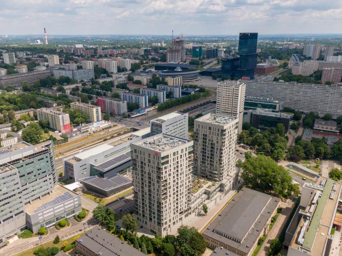 Urban Apartments Luxury Skyline Sokolska Towers 30A, 2 Free Garages, Gym & Sauna, Self Check-In Катовіце Екстер'єр фото
